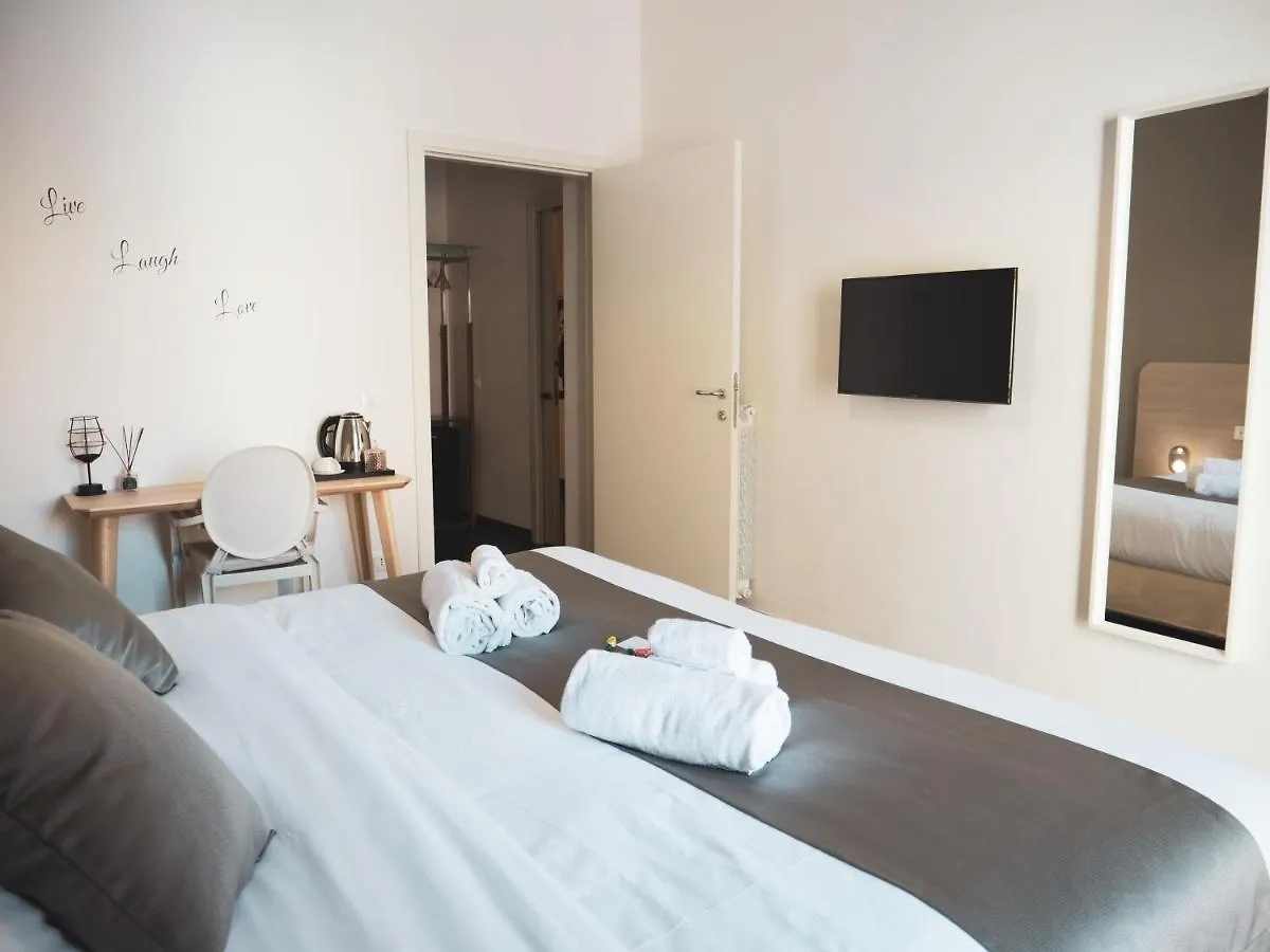 Dhome B&B Palermo 0*,  Italy
