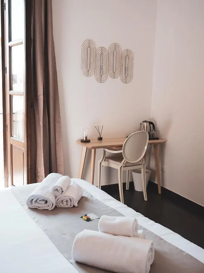 Dhome B&B Palermo 0*,  Italy