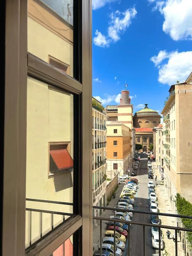 Dhome B&B Palermo Bed & Breakfast